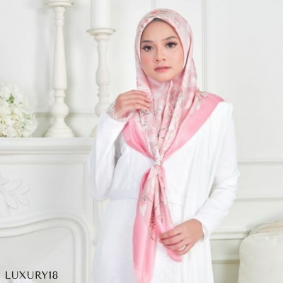 Luxury 20' LUXURY18  Luxury 20' LUXURY18